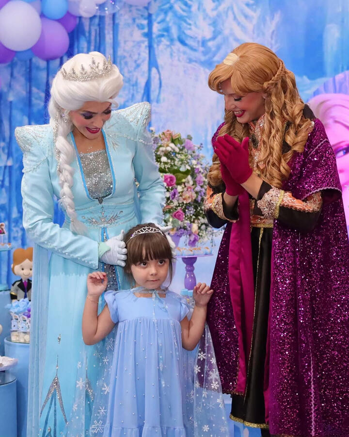 Personagem infantil frozen